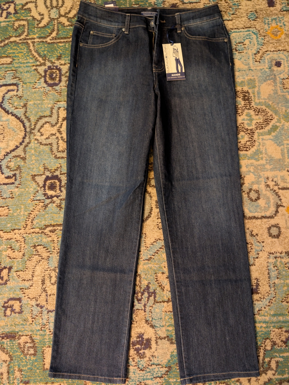 NWT Bandolino Mandie Women's Straight Jeans in Dark Blue